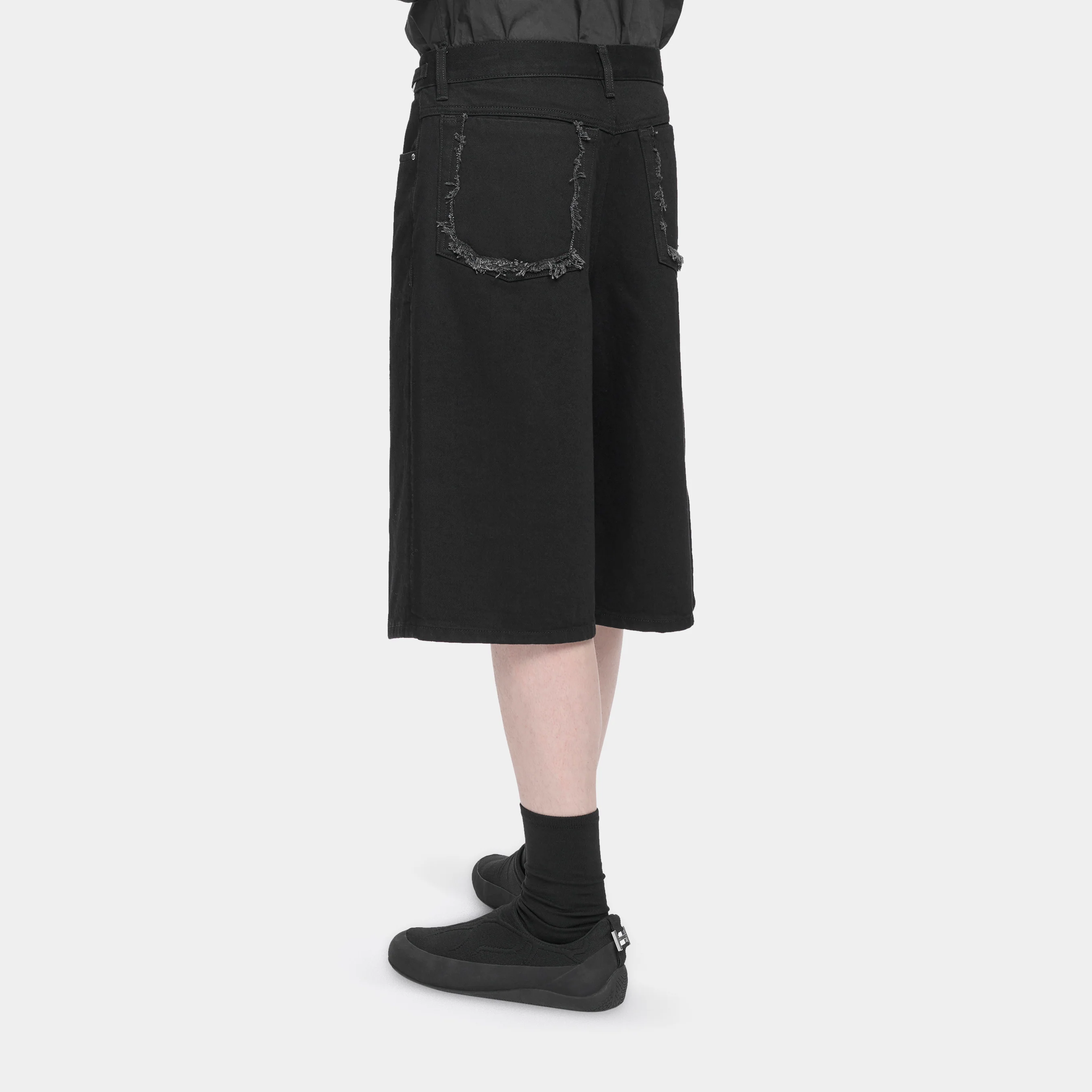 FENCE DENIM SHORTS - Image 6