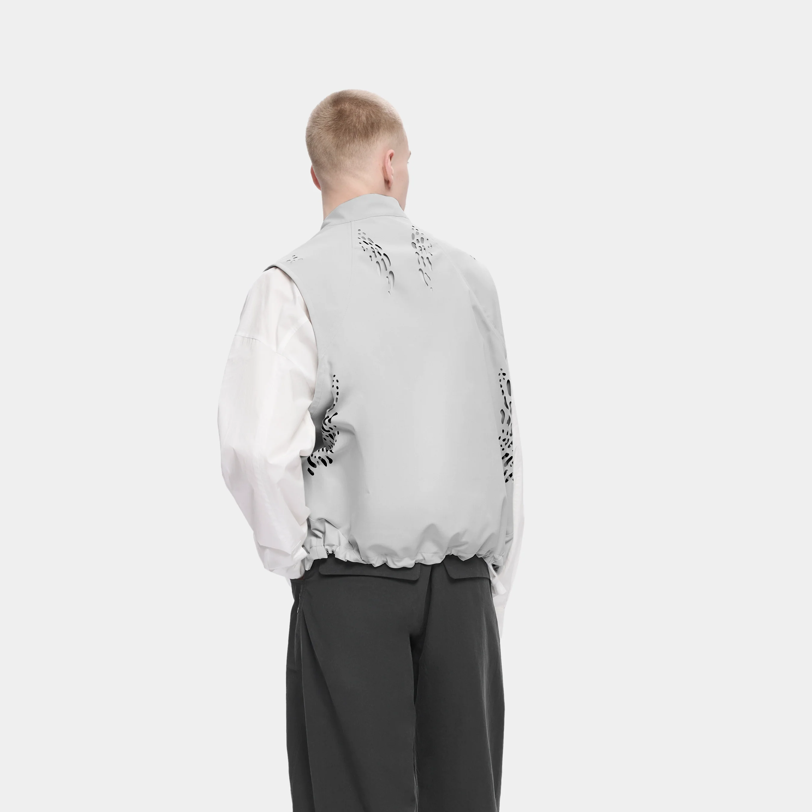 ROAN VEST - Image 7