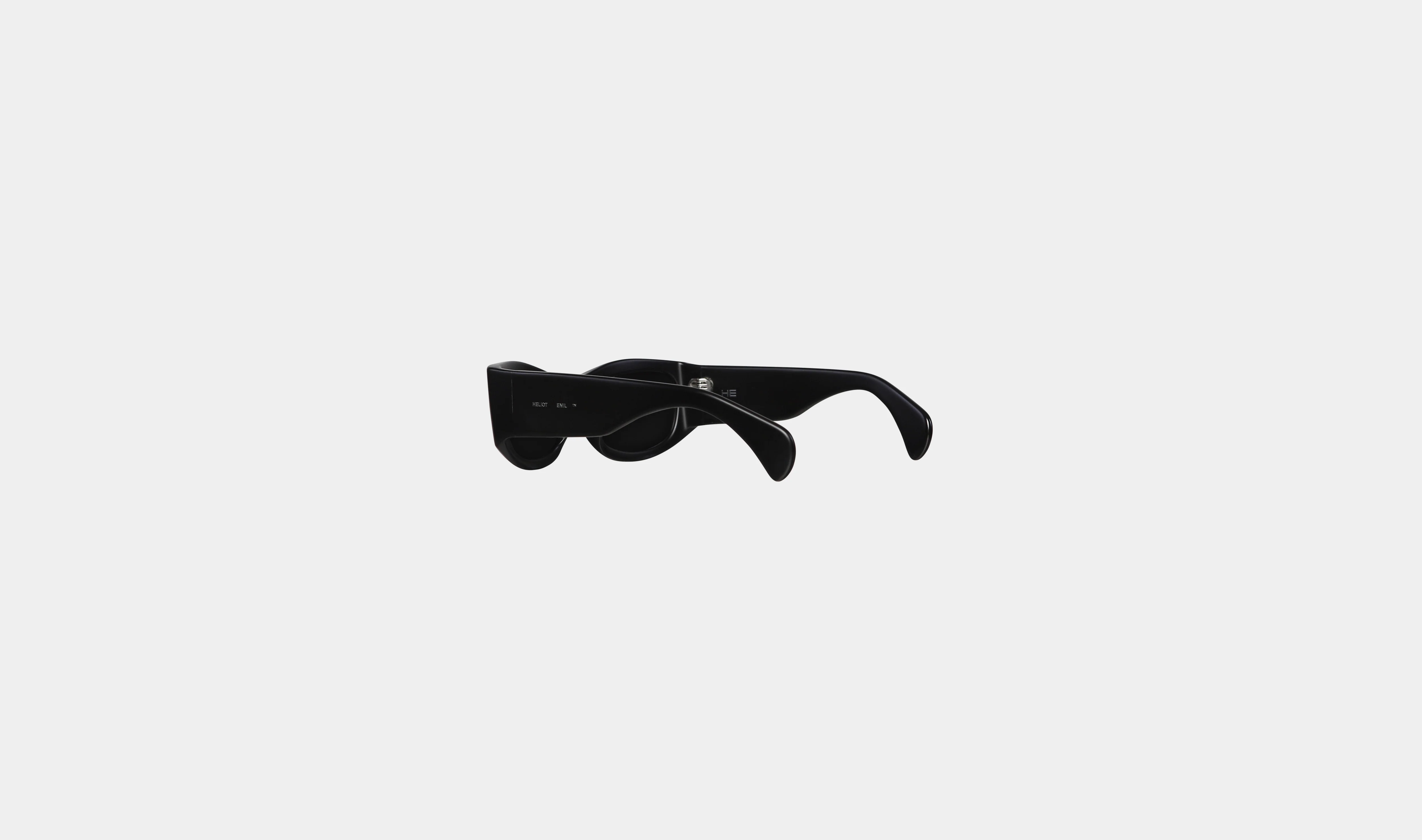 AETHER SUNGLASSES - Image 9